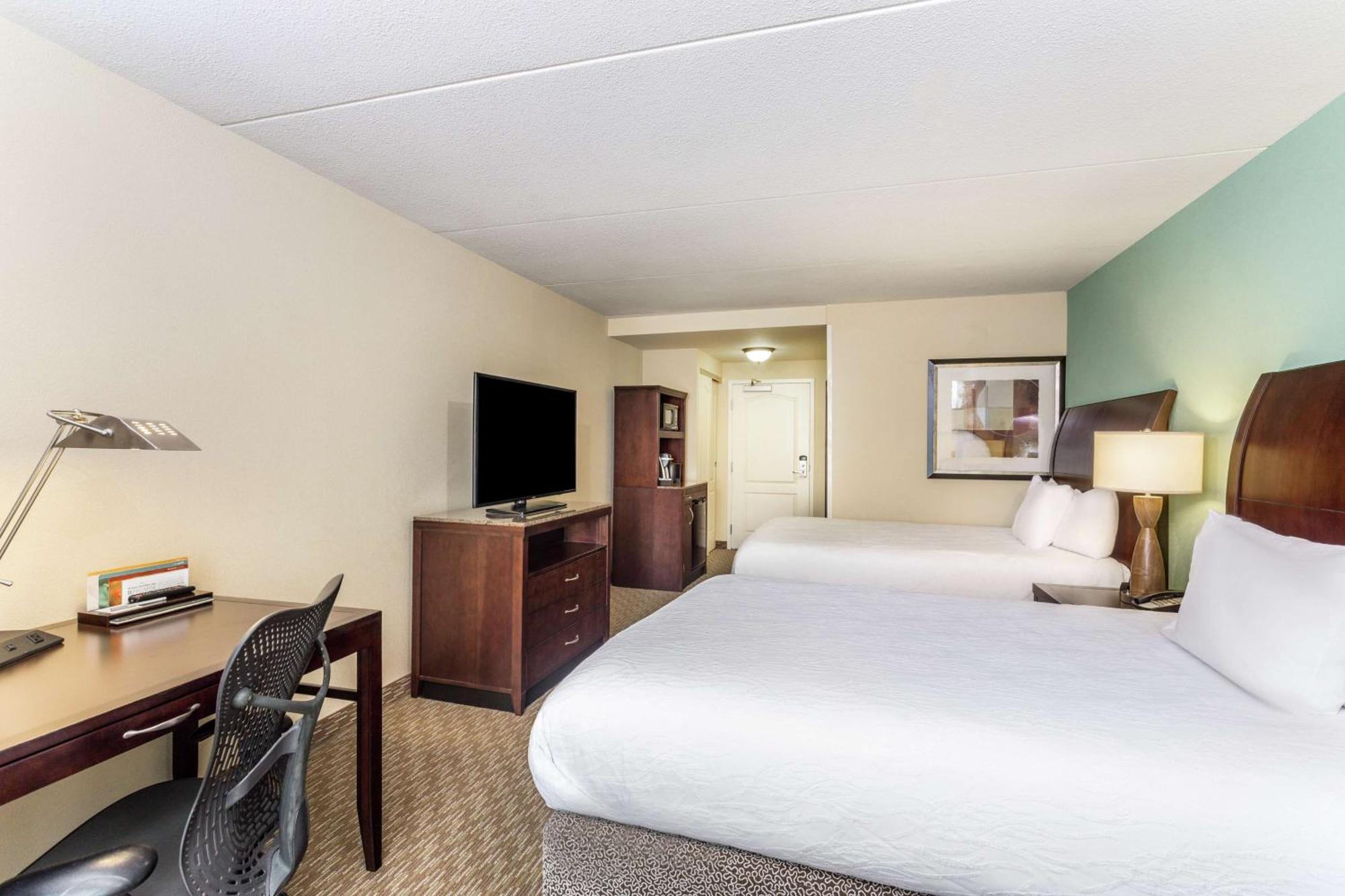 Hilton Garden Inn Gainesville Exterior photo