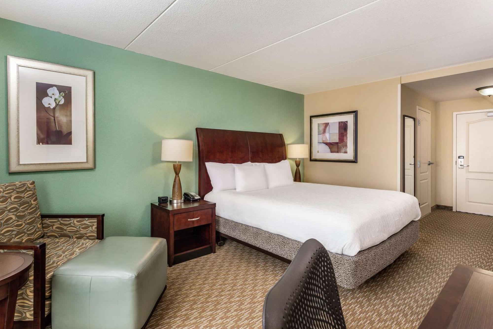Hilton Garden Inn Gainesville Exterior photo