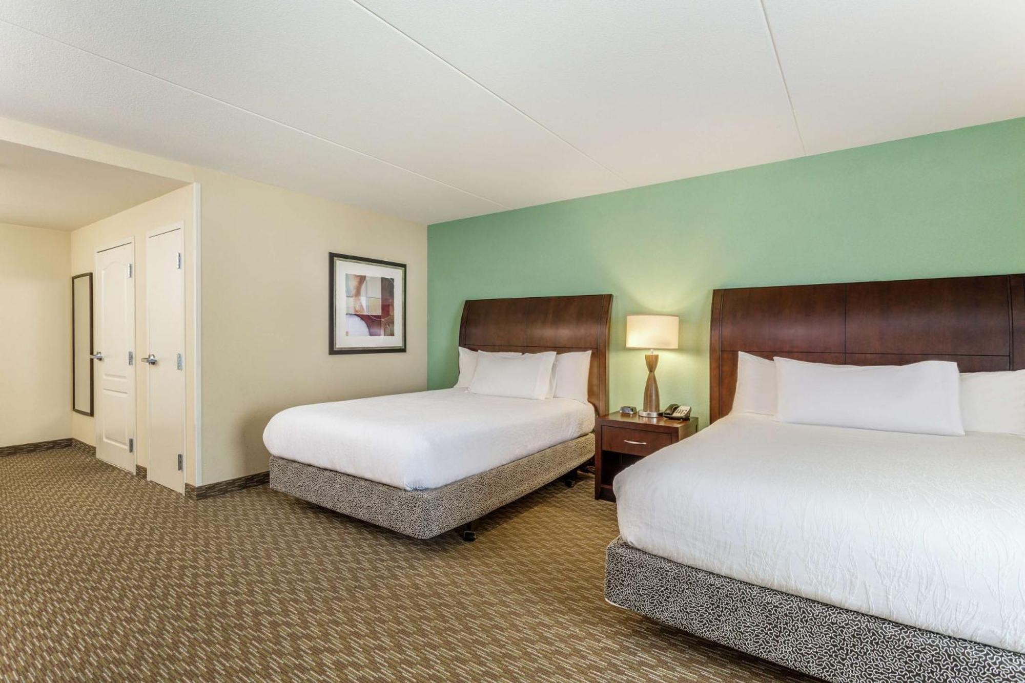 Hilton Garden Inn Gainesville Exterior photo